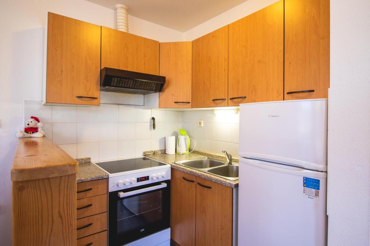 Extraordinary In Banovci Apartment